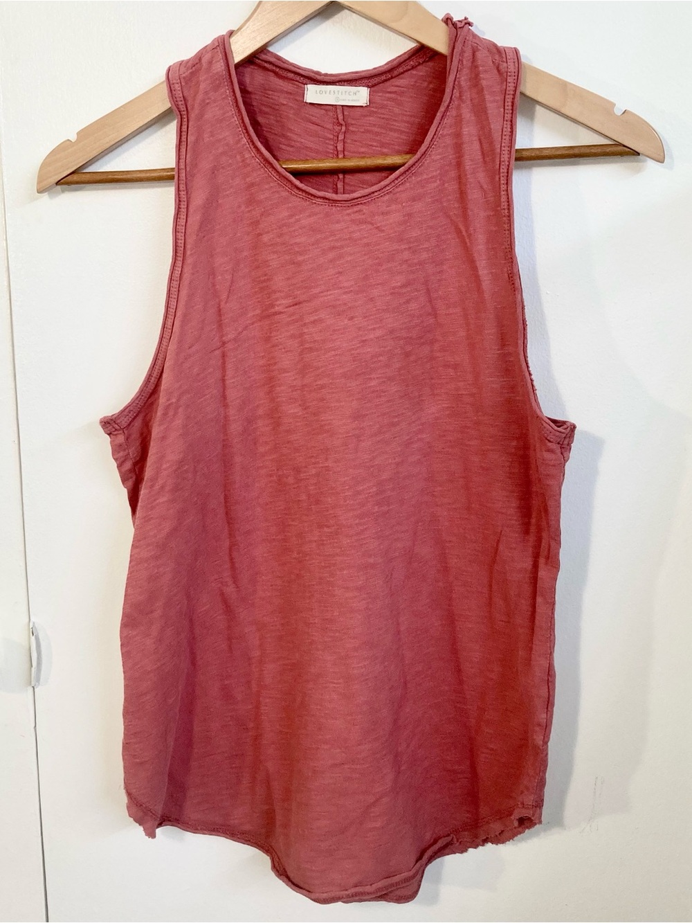 Lovestitch Racerback Cotton Slub Knit Tank Top with Curved Raw-Edge Hem in Red